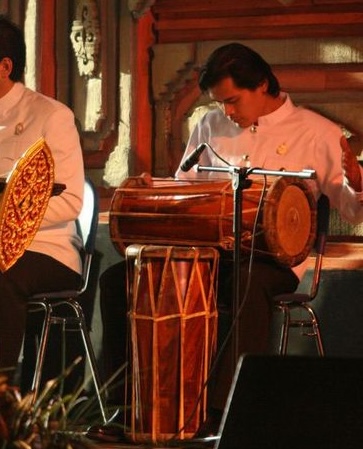 Thai musical instruments